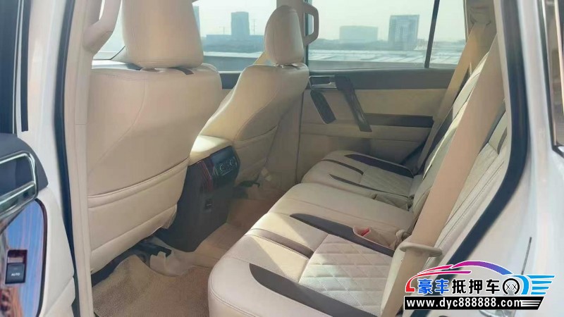 24年丰田普拉多（霸道）轿车抵押车出售