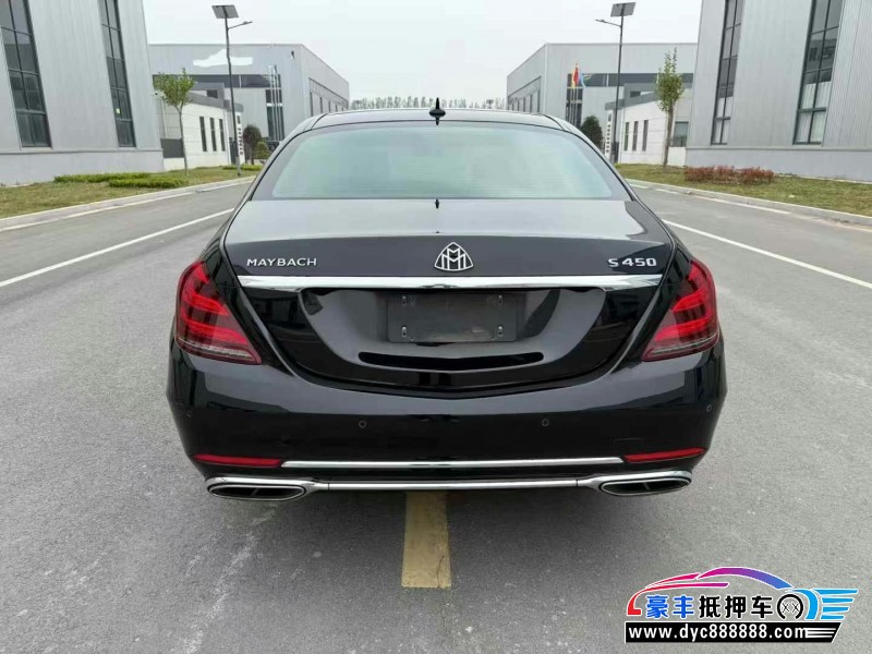 19年奔驰迈巴赫S级轿车抵押车出售