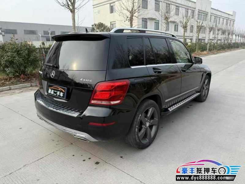 13年奔驰GLK轿车抵押车出售