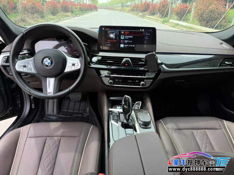 23年宝马5系轿车抵押车出售