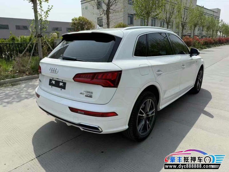 20年奥迪Q5轿车抵押车出售