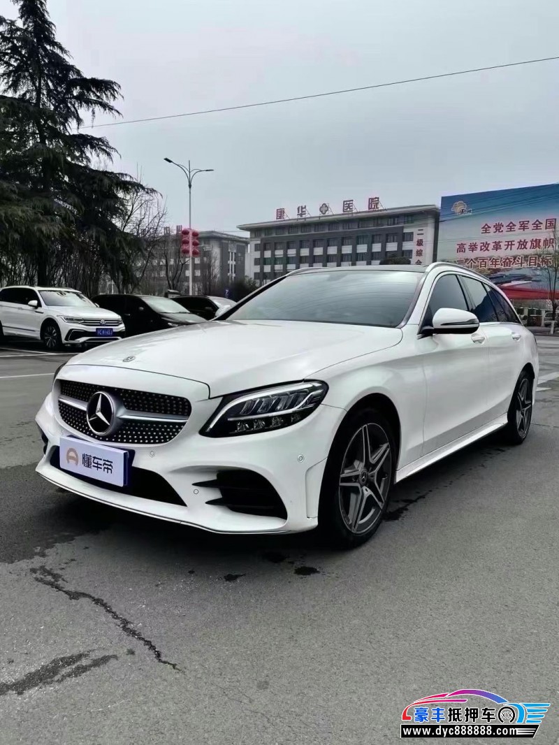 19年奔驰C轿车抵押车出售