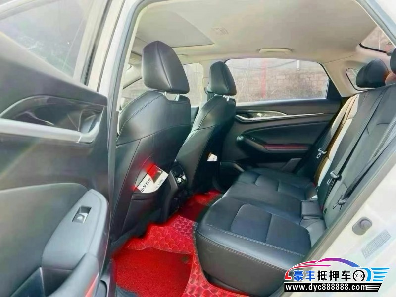 21年长安逸动轿车抵押车出售