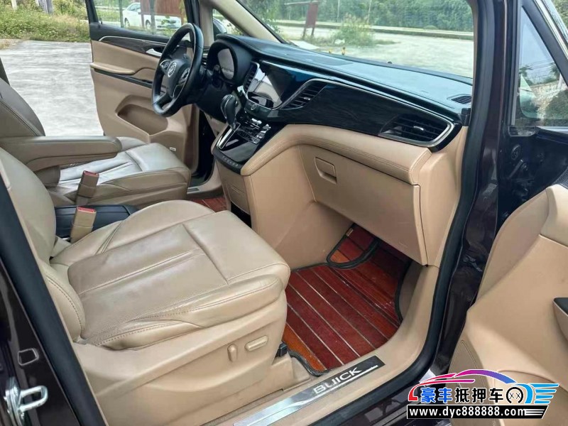 19年别克GL8轿车抵押车出售