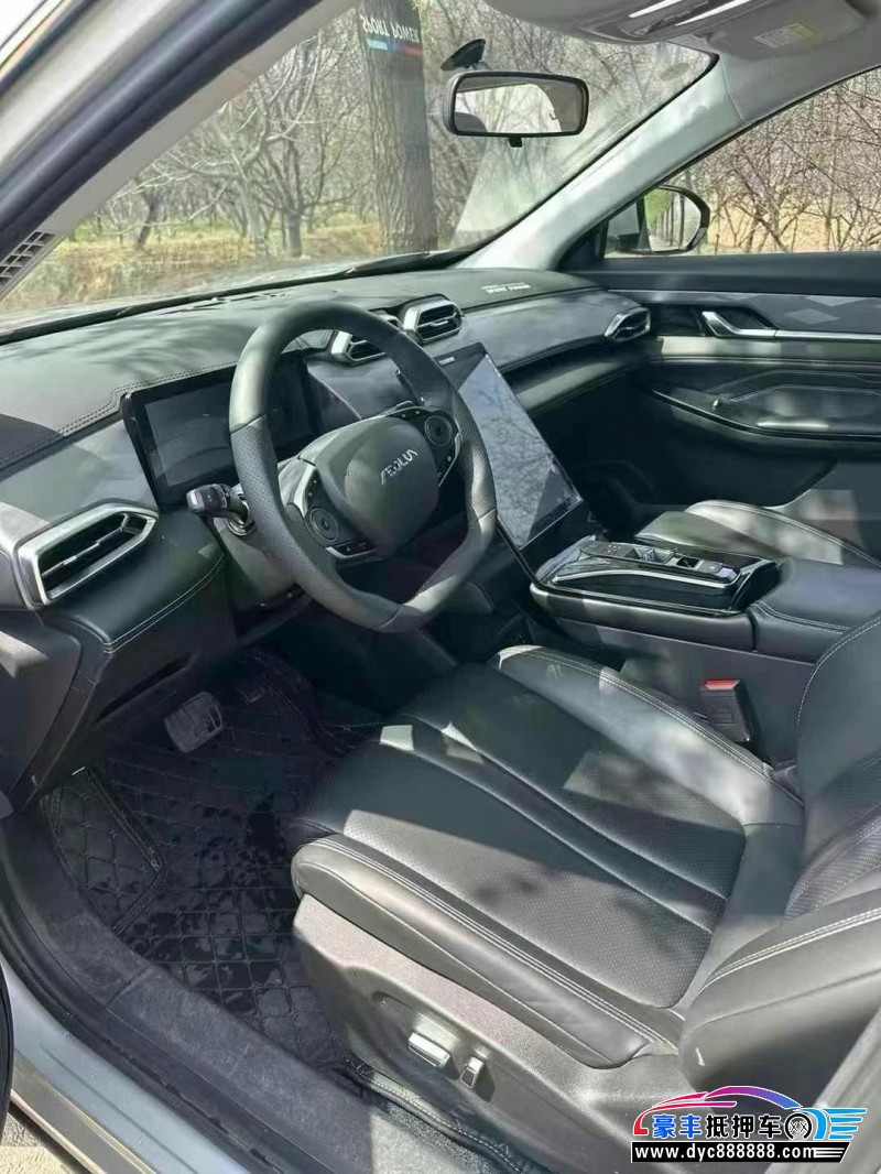 24年东风风神浩瀚轿车抵押车出售