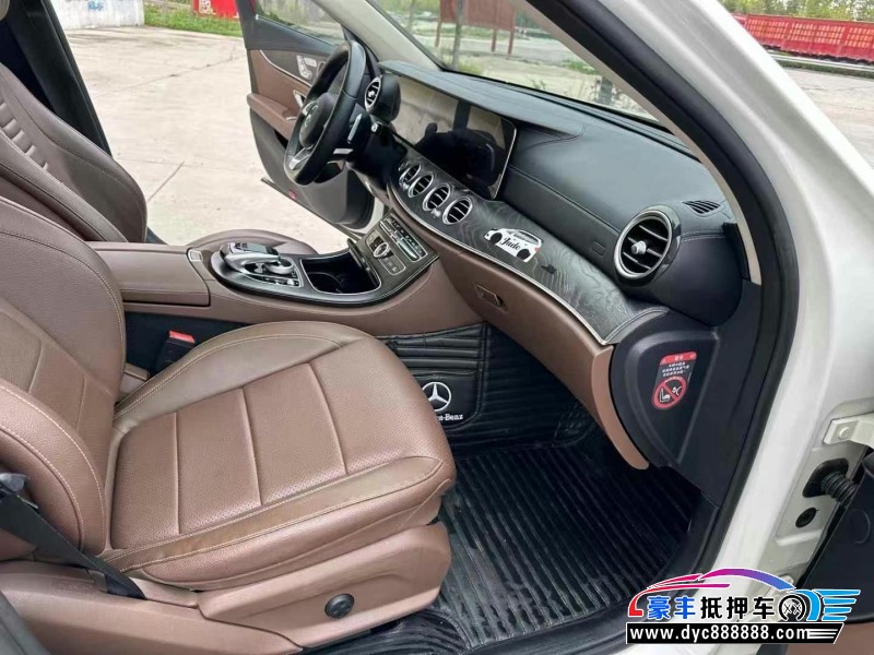 18年奔驰E轿车抵押车出售