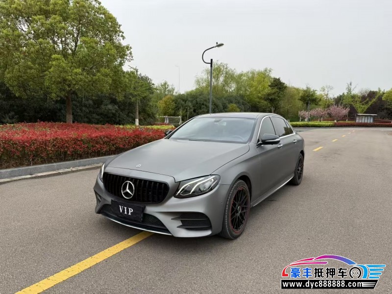 19年奔驰E轿车抵押车出售