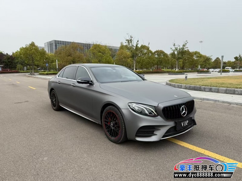 19年奔驰E轿车抵押车出售