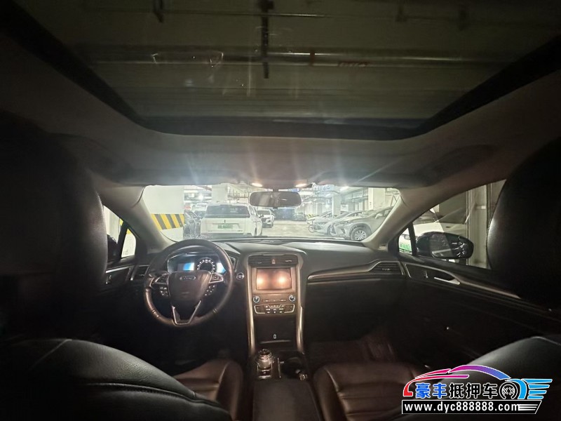 20年福特蒙迪欧轿车抵押车出售