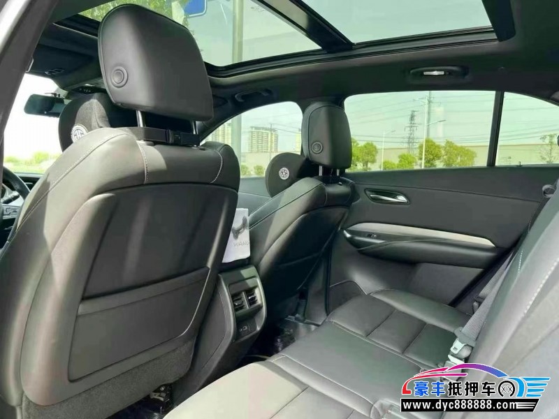21年凯迪拉克XT4轿车抵押车出售