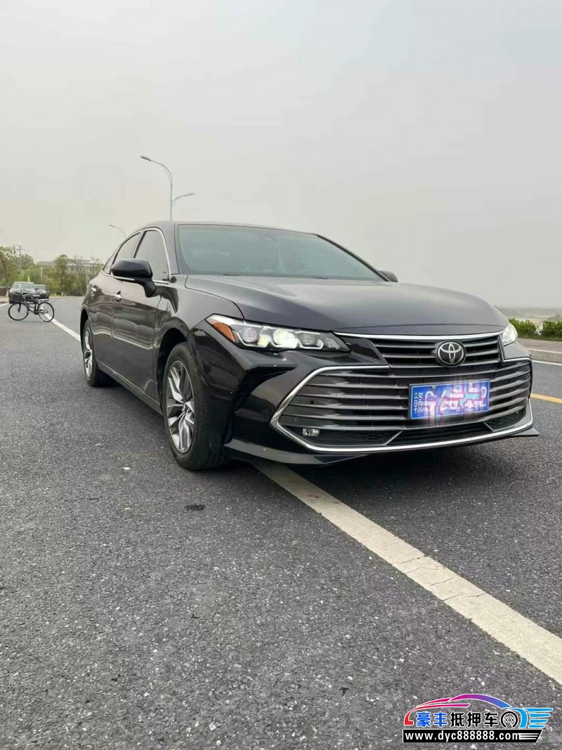 21年丰田亚洲龙轿车抵押车出售