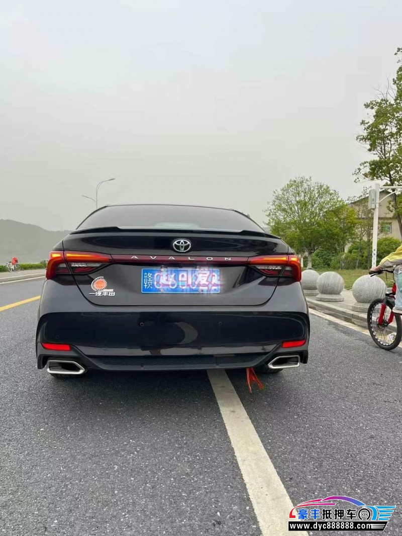 21年丰田亚洲龙轿车抵押车出售