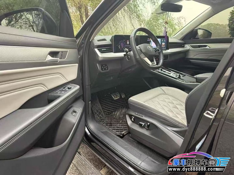 23年大众揽巡轿车抵押车出售