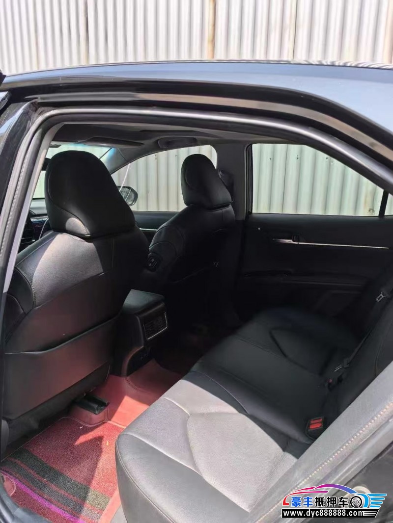 23年丰田凯美瑞轿车抵押车出售