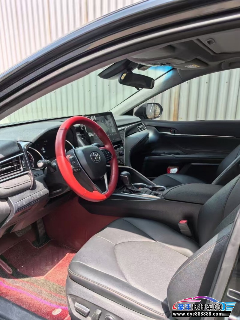 23年丰田凯美瑞轿车抵押车出售