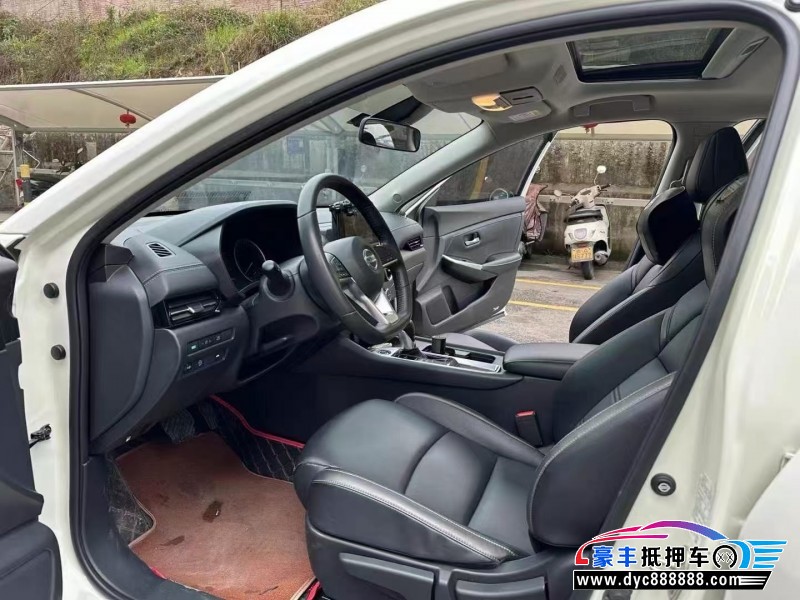 23年日产轩逸轿车抵押车出售