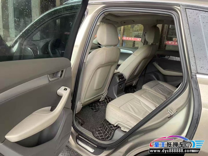 11年奥迪Q5轿车抵押车出售