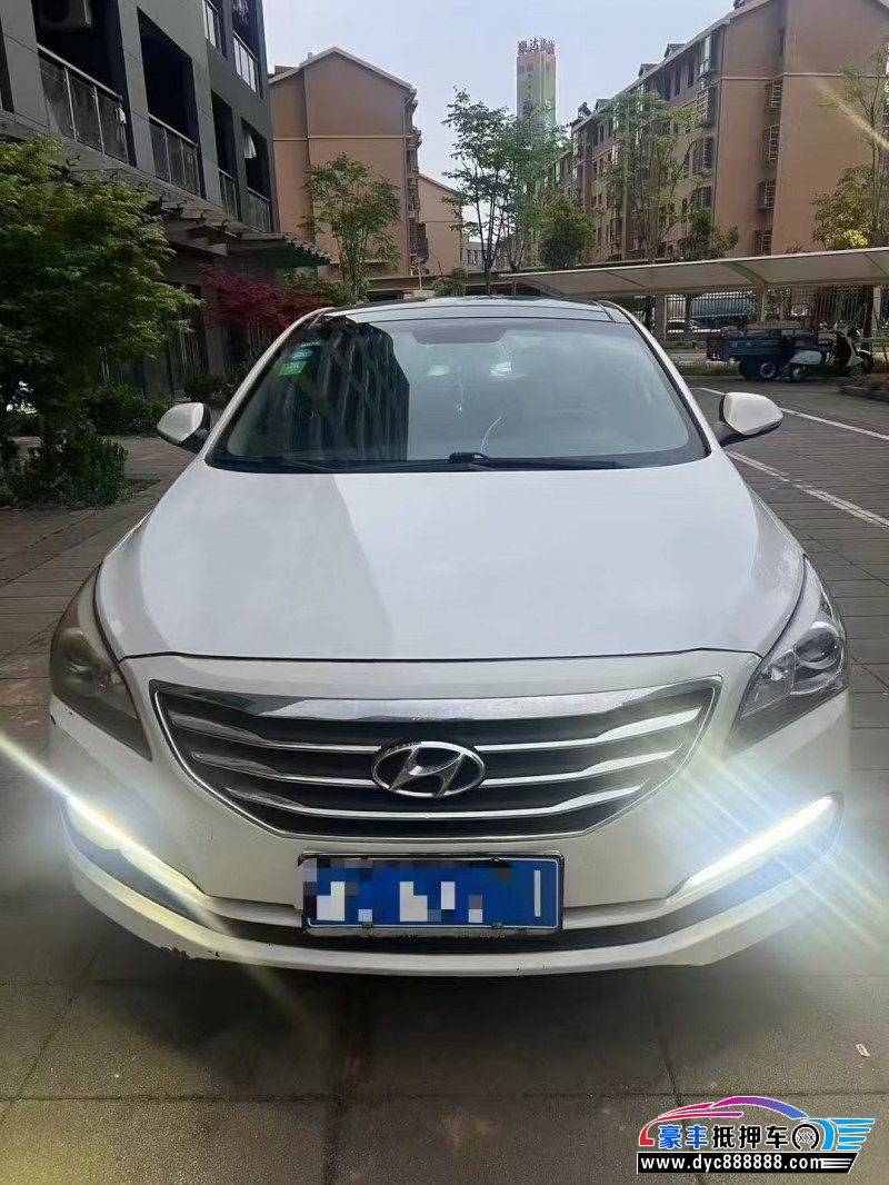 15年现代名图轿车抵押车出售