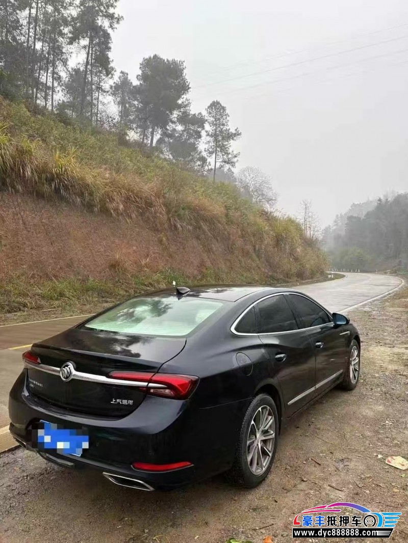 20年别克君越轿车抵押车出售