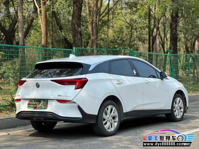 23年别克微蓝轿车抵押车出售