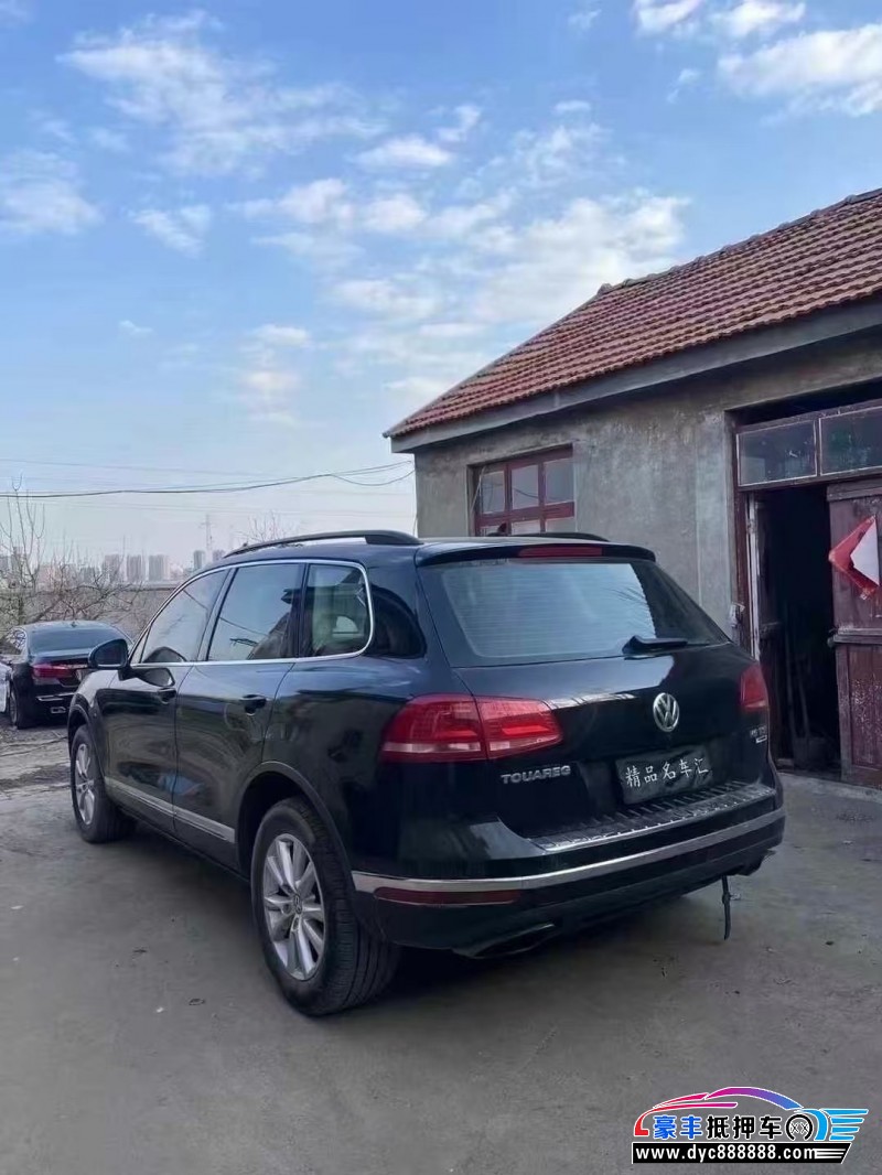 16年大众途锐轿车抵押车出售