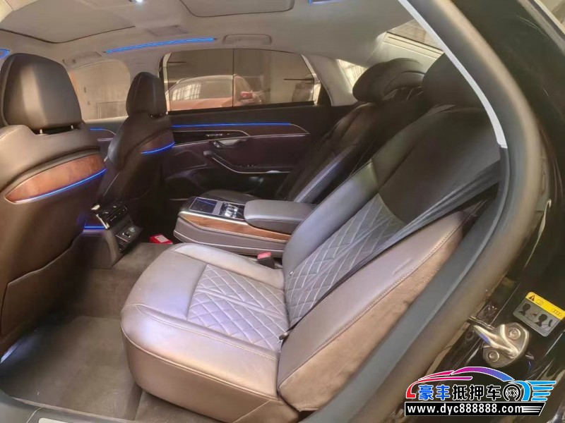 22年奥迪A8L轿车抵押车出售