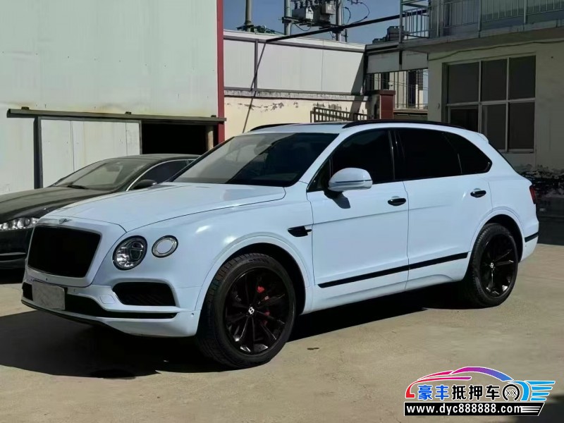 18年宾利添越SUV抵押车出售