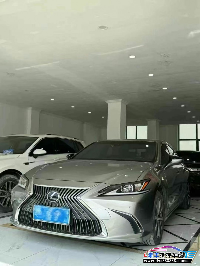 21年雷克萨斯ES轿车抵押车出售