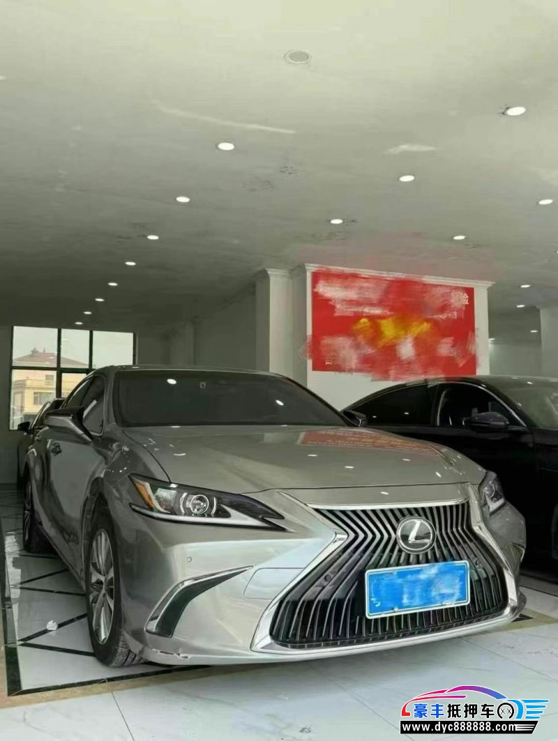 21年雷克萨斯ES轿车抵押车出售