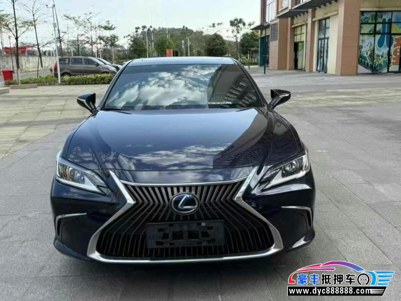 21年雷克萨斯ES轿车抵押车出售