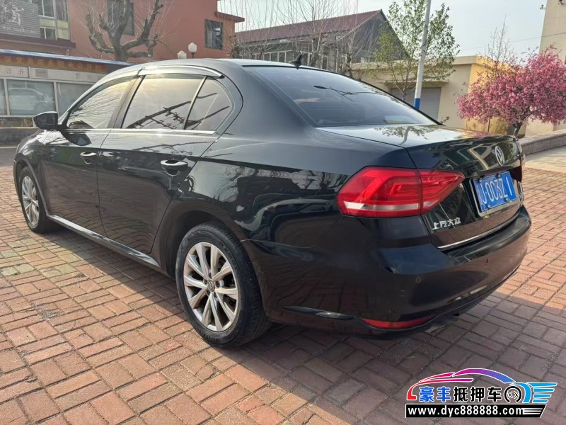 17年大众朗逸轿车抵押车出售