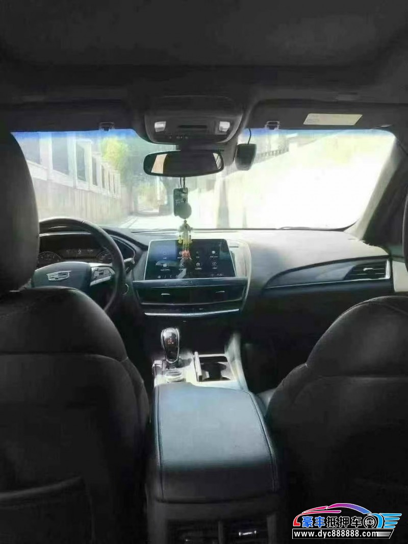 22年凯迪拉克CT5轿车抵押车出售