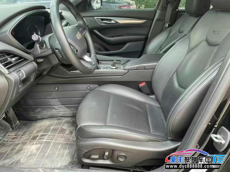 22年凯迪拉克CT5轿车抵押车出售