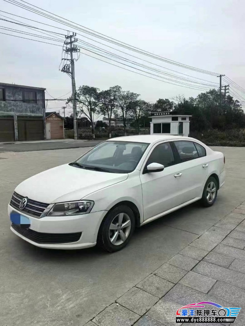 16年大众朗逸轿车抵押车出售