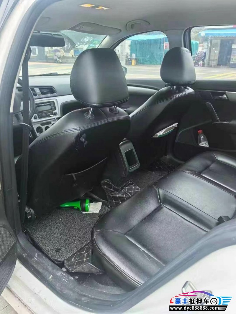 16年大众朗逸轿车抵押车出售