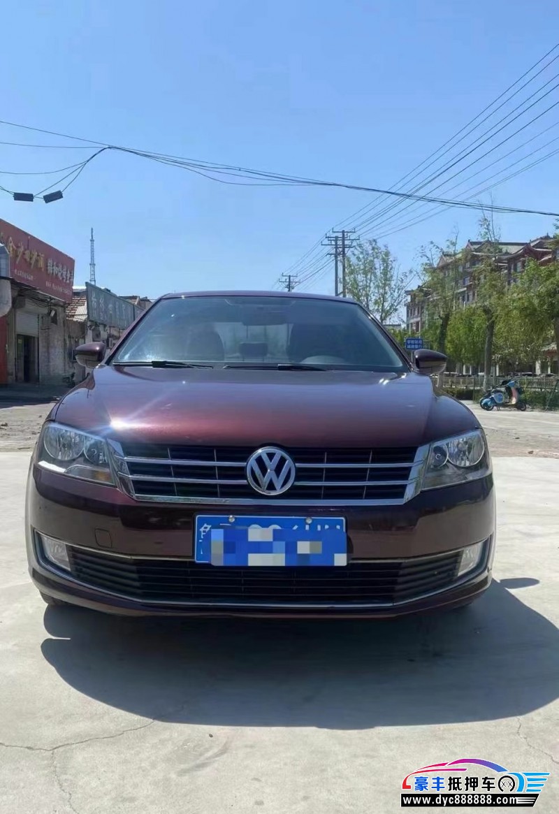 13年大众朗逸轿车抵押车出售