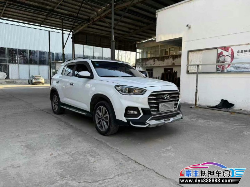 19年现代ix35轿车抵押车出售