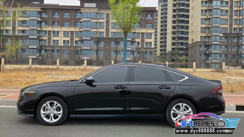 23年本田雅阁轿车抵押车出售