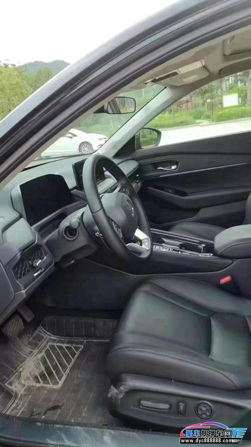 24年本田雅阁轿车抵押车出售