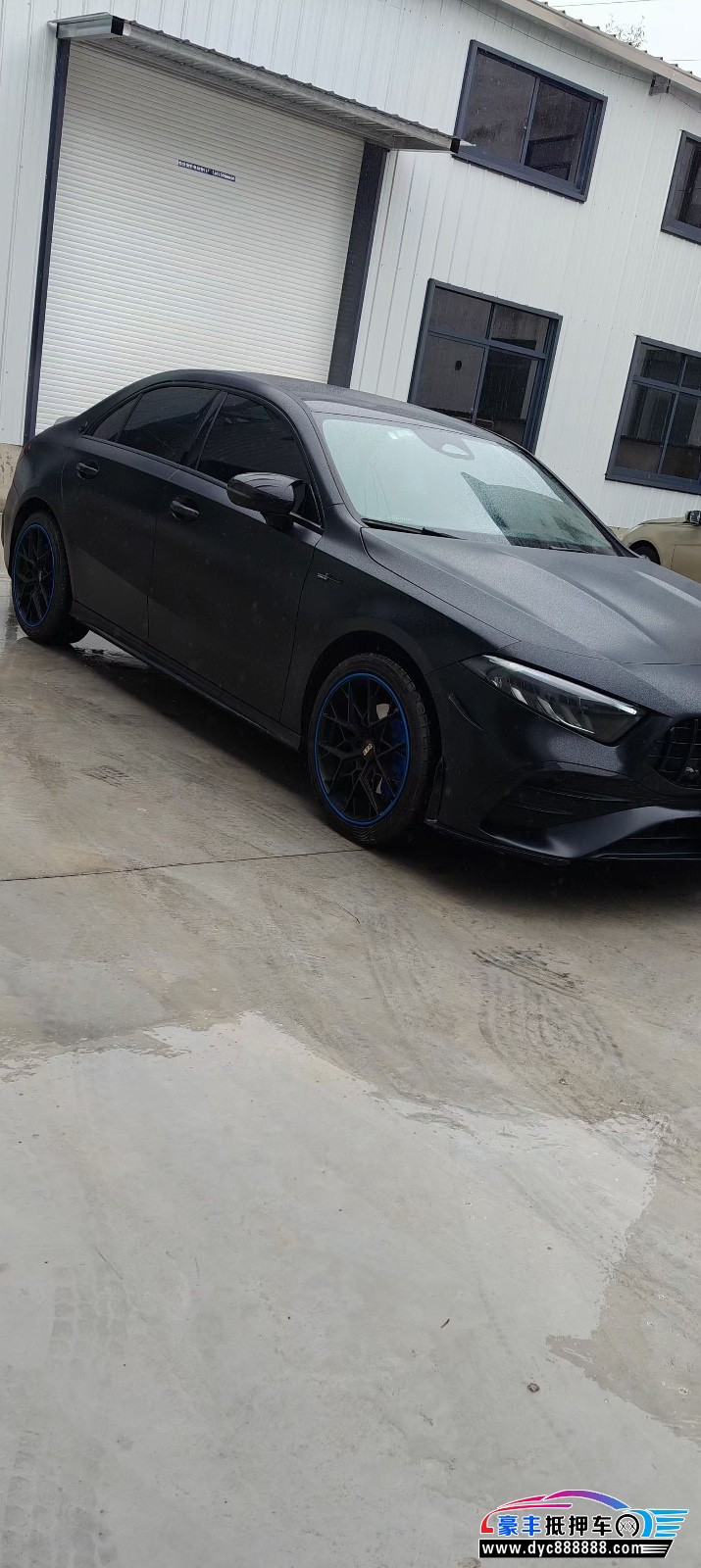 24年奔驰A轿车抵押车出售