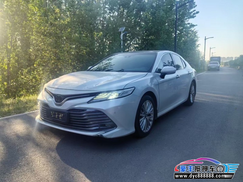 21年丰田凯美瑞轿车抵押车出售