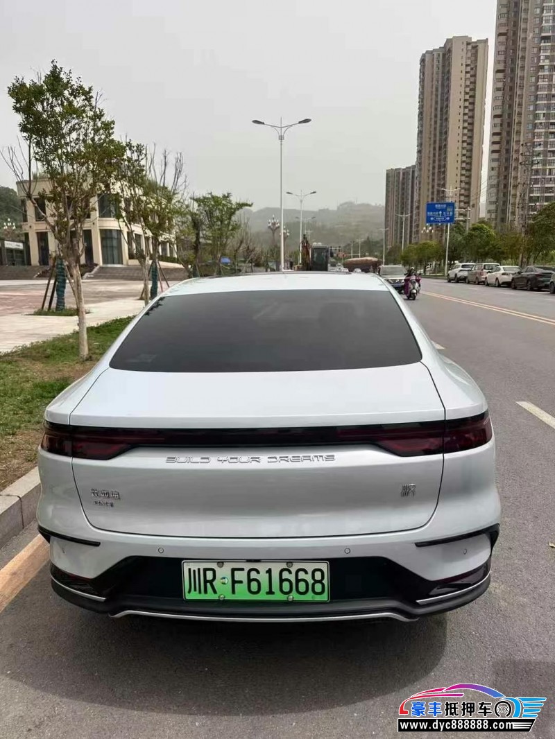 25年比亚迪汉轿车抵押车出售