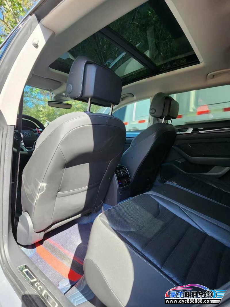 22年大众CC轿车抵押车出售