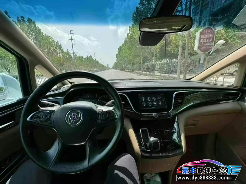 19年别克GL8轿车抵押车出售