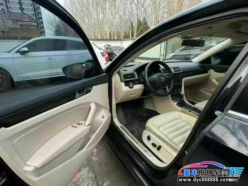 14年大众帕萨特轿车抵押车出售