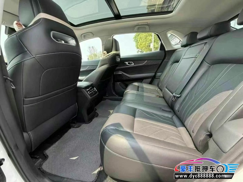 23年长安长安UNI轿车抵押车出售