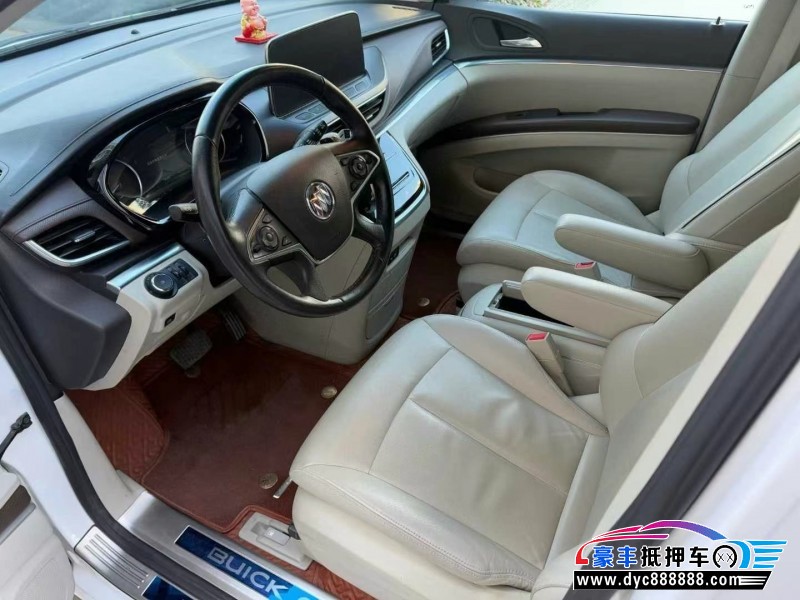 20年别克GL8轿车抵押车出售