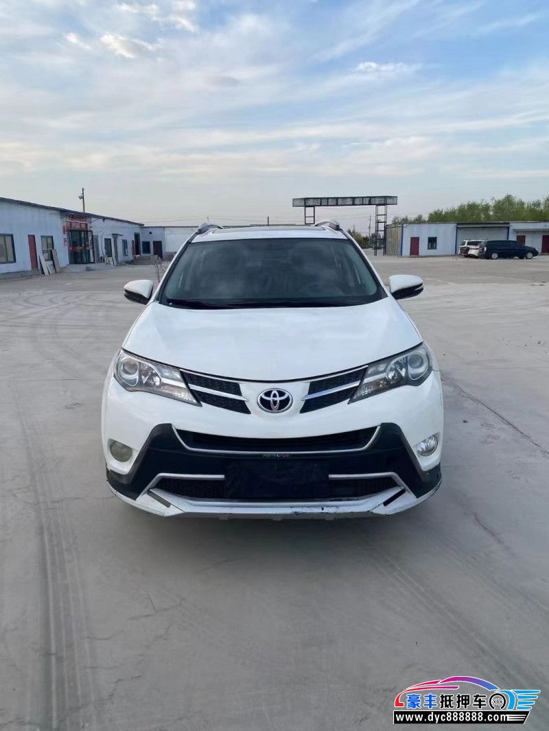 14年丰田RAV4轿车抵押车出售