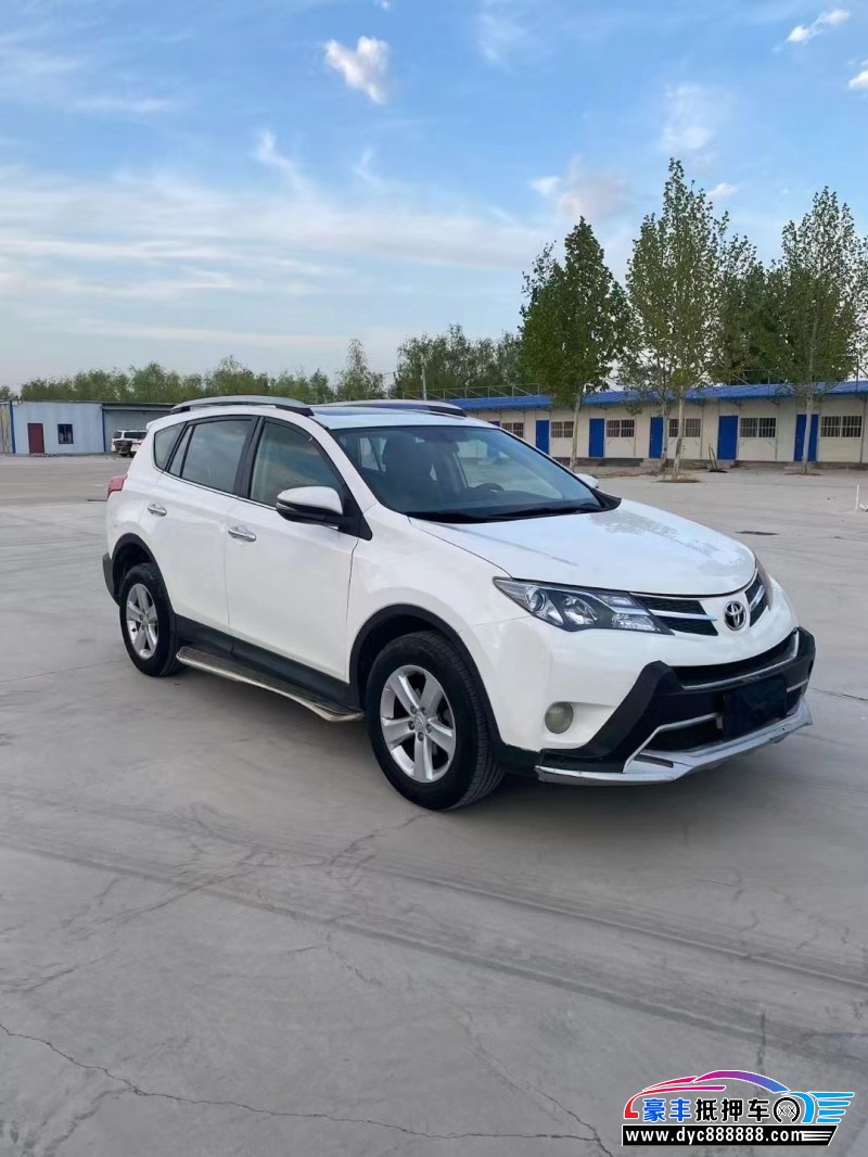 14年丰田RAV4轿车抵押车出售