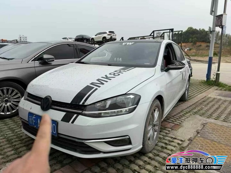 18年大众高尔夫轿车抵押车出售